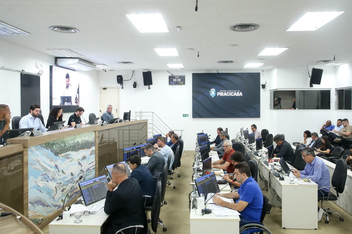 Câmara retoma atividades e aprova requerimentos sobre Previdência, Saúde e ITBI